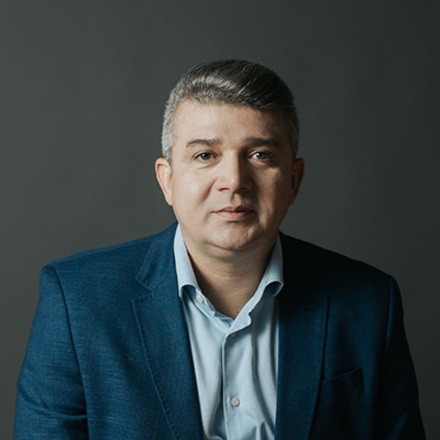 Dr. Marcelo Carvalho